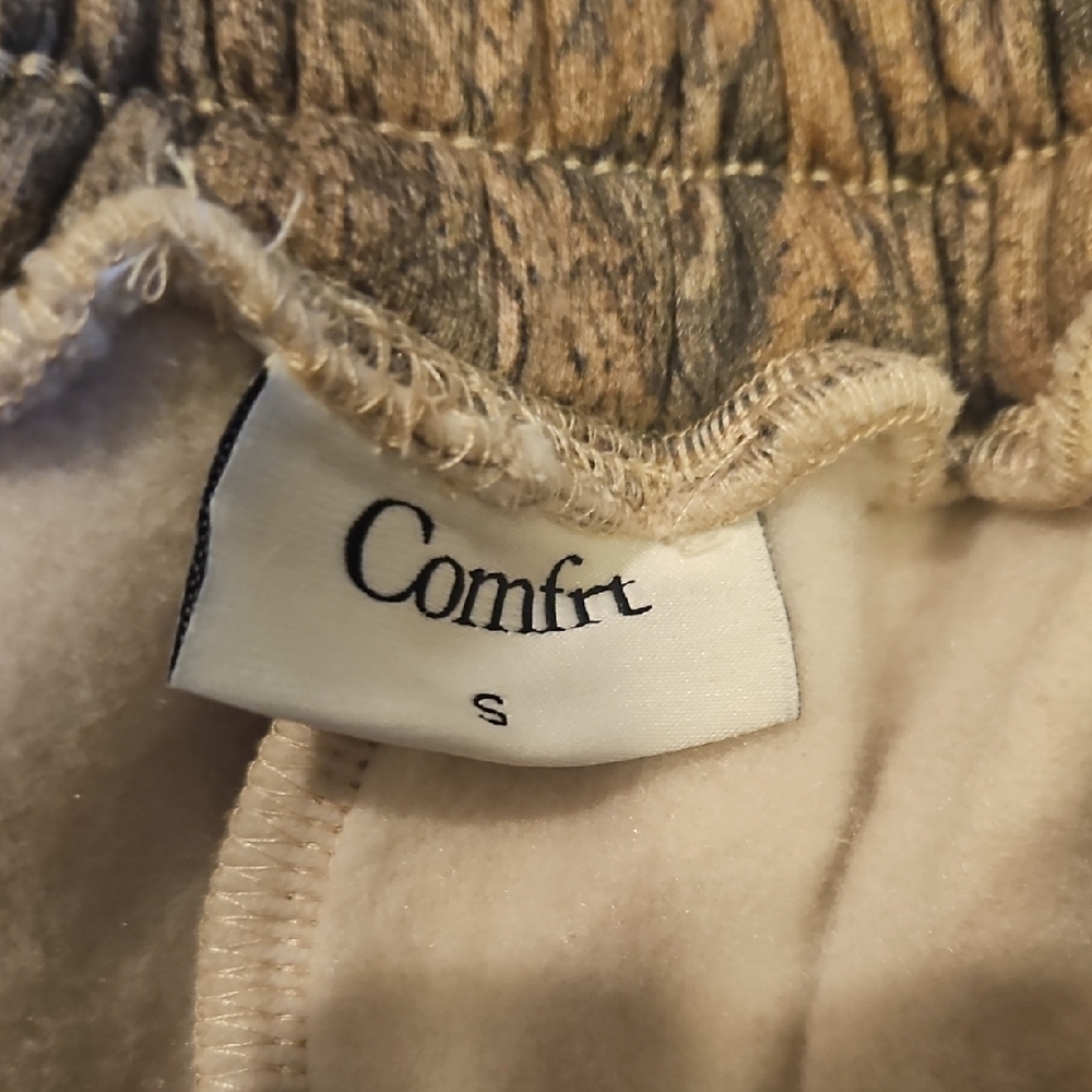 Camo Joggers - Picture 4 of 5
